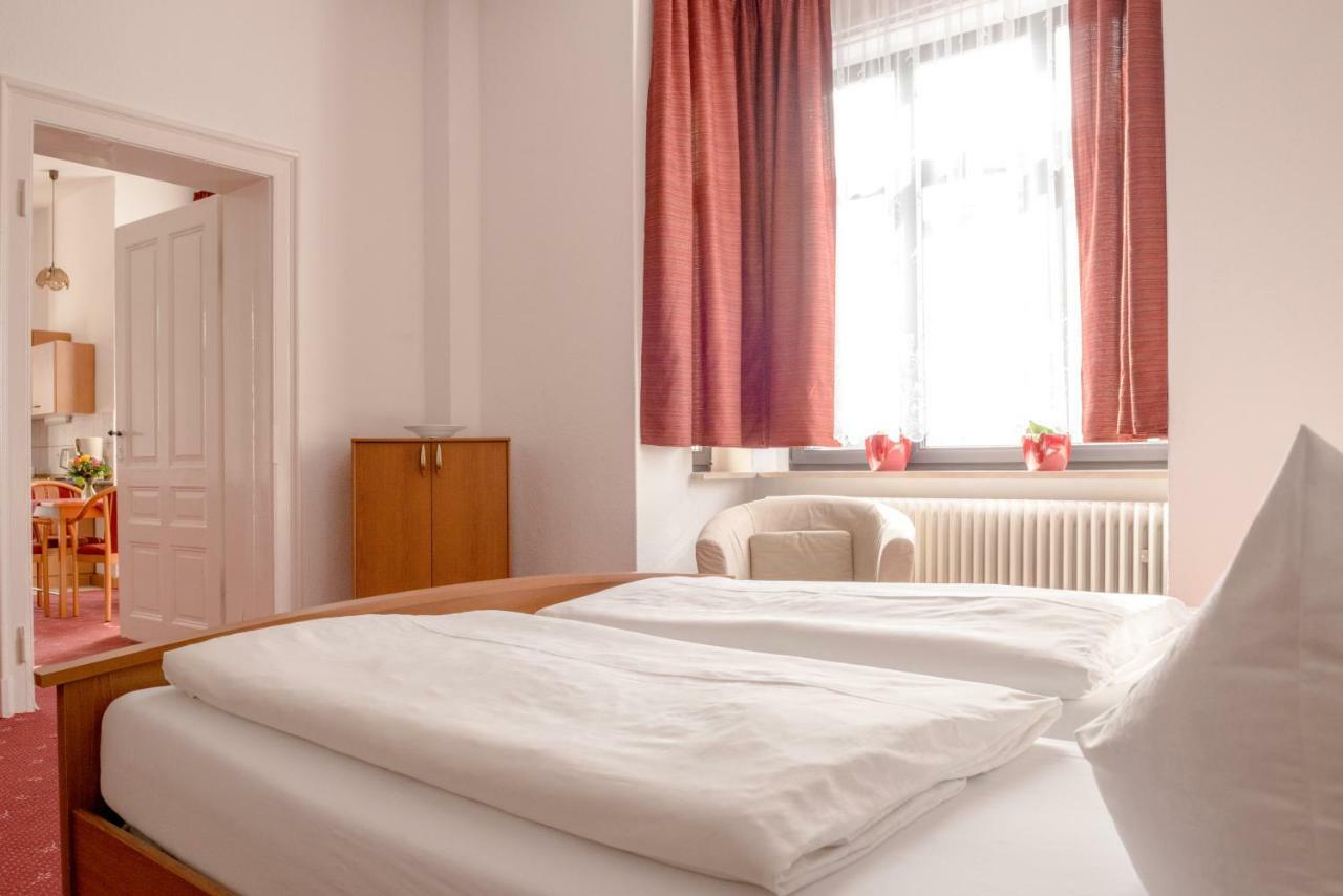 Hotel-Pension Heimburg บัดเอลสเตอร์ ภายนอก รูปภาพ